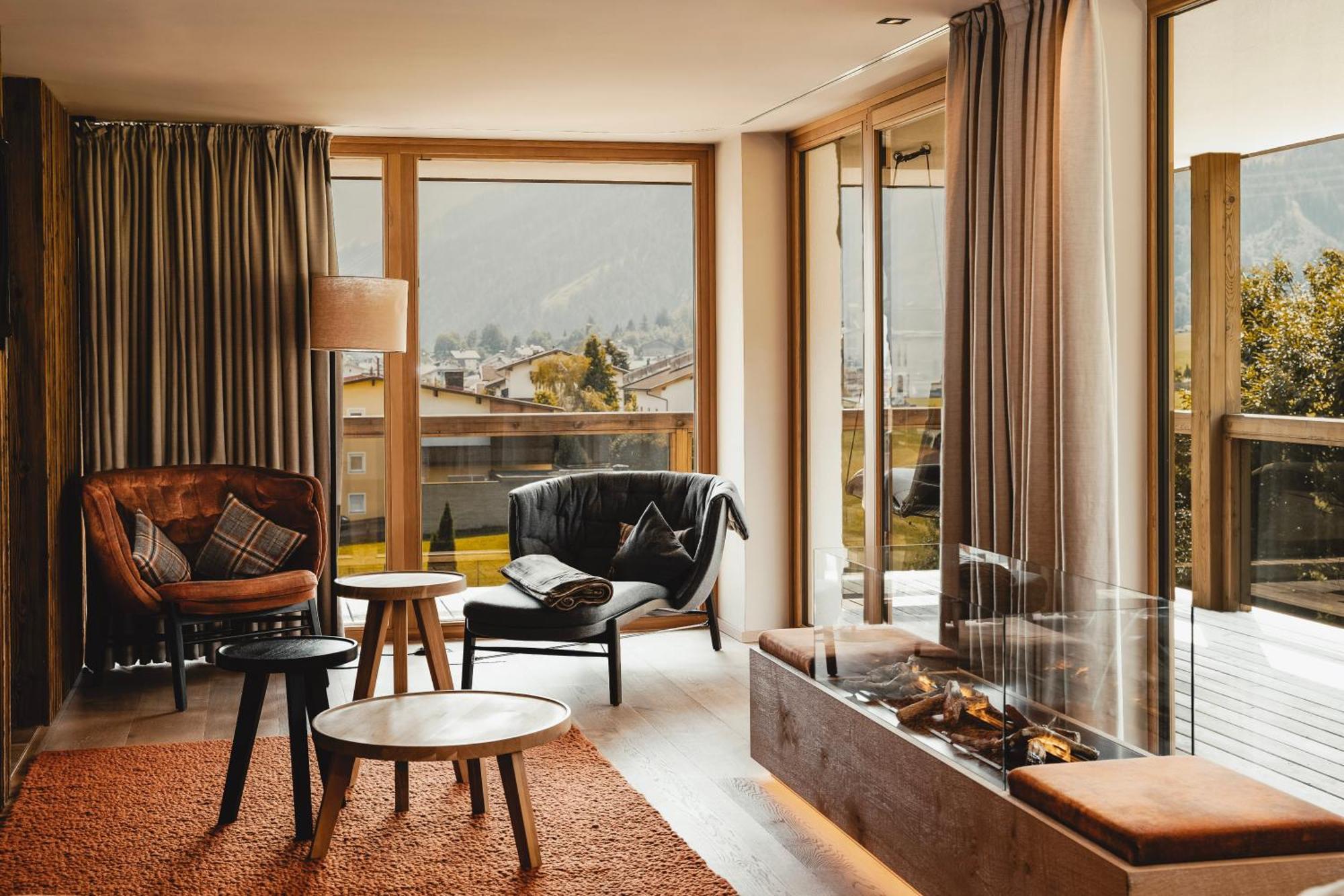 Held Hotel Fuegen Exterior photo